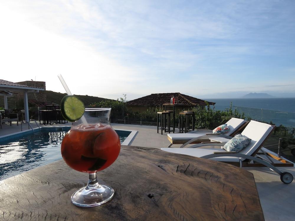 Baía Do João Eco Inn